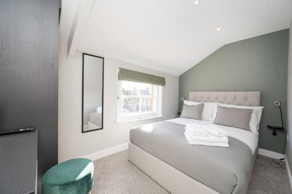 The Lettered Board Apartments 皮克林 外观 照片